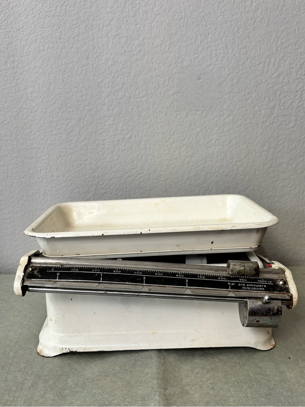 Vintage White Kitchen Scale with Tray